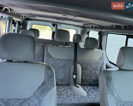 Опель Віваро 2011 у Луцьку на Automoto.ua Білий Опель Віваро, об'ємом двигуна 2 л та пробігом 130 тис. км за 11200 $, фото 12 на Automoto.ua