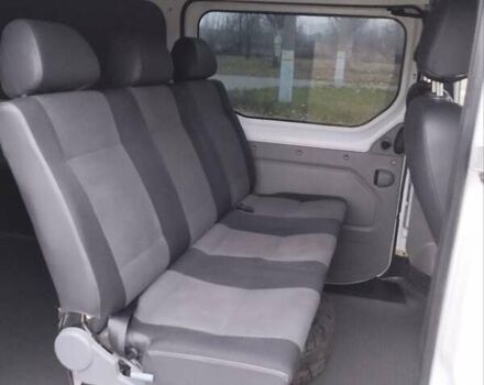 Білий Опель Віваро, об'ємом двигуна 2.5 л та пробігом 355 тис. км за 12000 $, фото 30 на Automoto.ua