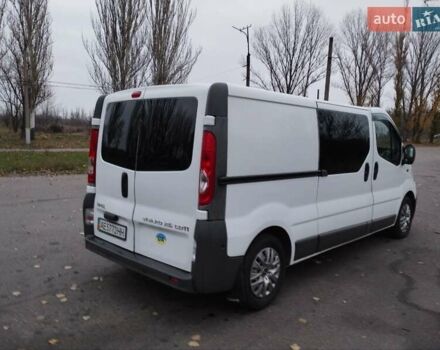 Білий Опель Віваро, об'ємом двигуна 2.5 л та пробігом 355 тис. км за 12000 $, фото 8 на Automoto.ua