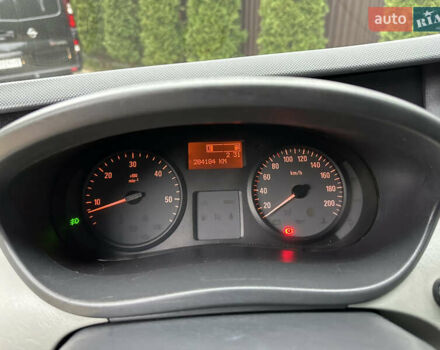 Белый Опель Виваро, объемом двигателя 2 л и пробегом 284 тыс. км за 13500 $, фото 58 на Automoto.ua