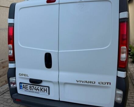 Білий Опель Віваро, об'ємом двигуна 2 л та пробігом 352 тис. км за 8900 $, фото 3 на Automoto.ua