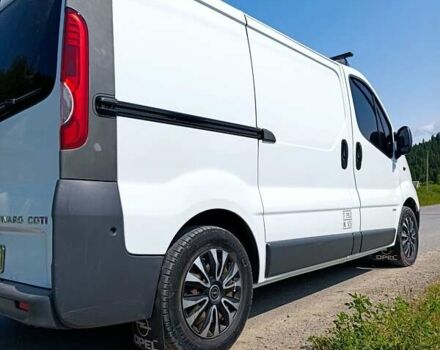 Белый Опель Виваро, объемом двигателя 2 л и пробегом 230 тыс. км за 8300 $, фото 5 на Automoto.ua