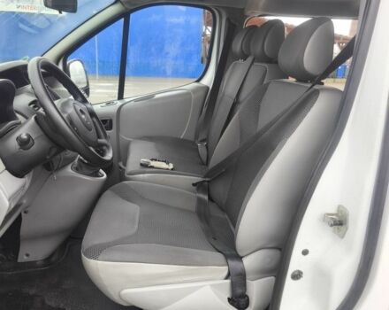 Белый Опель Виваро, объемом двигателя 0 л и пробегом 289 тыс. км за 12300 $, фото 14 на Automoto.ua