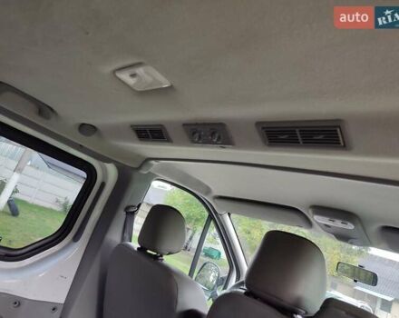 Білий Опель Віваро, об'ємом двигуна 2.5 л та пробігом 194 тис. км за 14600 $, фото 22 на Automoto.ua