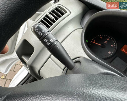 Белый Опель Виваро, объемом двигателя 2 л и пробегом 284 тыс. км за 13500 $, фото 68 на Automoto.ua