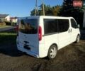 Белый Опель Виваро, объемом двигателя 2.5 л и пробегом 190 тыс. км за 10000 $, фото 2 на Automoto.ua