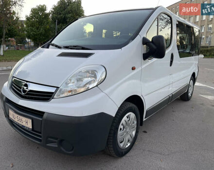 Белый Опель Виваро, объемом двигателя 2 л и пробегом 202 тыс. км за 12300 $, фото 16 на Automoto.ua