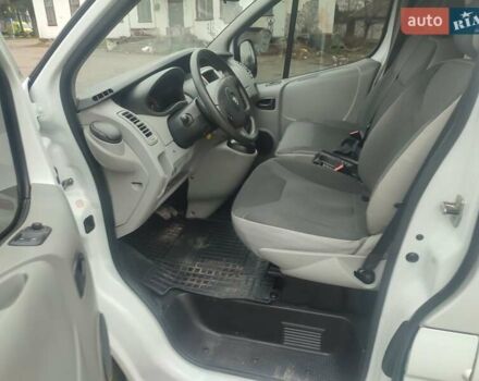 Білий Опель Віваро, об'ємом двигуна 2.5 л та пробігом 197 тис. км за 14600 $, фото 12 на Automoto.ua