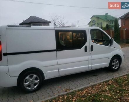 Белый Опель Виваро, объемом двигателя 2 л и пробегом 265 тыс. км за 13300 $, фото 25 на Automoto.ua