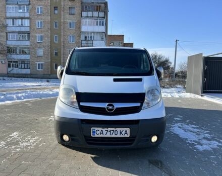 Белый Опель Виваро, объемом двигателя 2 л и пробегом 416 тыс. км за 12200 $, фото 1 на Automoto.ua