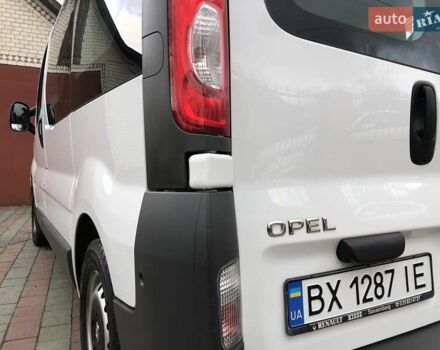 Білий Опель Віваро, об'ємом двигуна 2 л та пробігом 264 тис. км за 14600 $, фото 25 на Automoto.ua