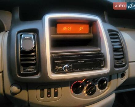 Белый Опель Виваро, объемом двигателя 2 л и пробегом 265 тыс. км за 13300 $, фото 68 на Automoto.ua