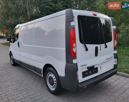 Білий Опель Віваро, об'ємом двигуна 2 л та пробігом 242 тис. км за 9888 $, фото 33 на Automoto.ua