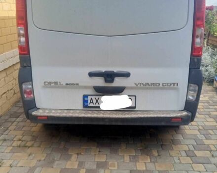 Белый Опель Виваро, объемом двигателя 2 л и пробегом 350 тыс. км за 10500 $, фото 2 на Automoto.ua