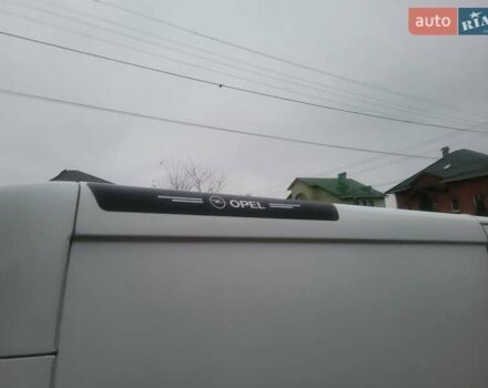 Белый Опель Виваро, объемом двигателя 2 л и пробегом 265 тыс. км за 13300 $, фото 24 на Automoto.ua