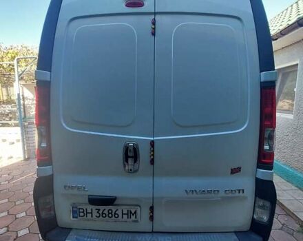 Белый Опель Виваро, объемом двигателя 2 л и пробегом 150 тыс. км за 12450 $, фото 22 на Automoto.ua