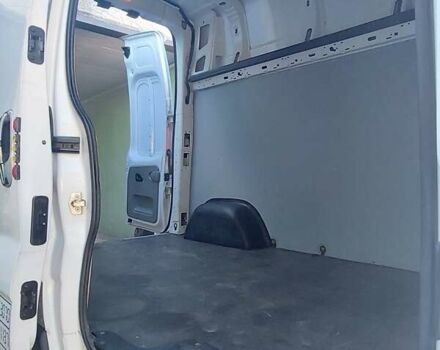 Белый Опель Виваро, объемом двигателя 2 л и пробегом 150 тыс. км за 12450 $, фото 10 на Automoto.ua