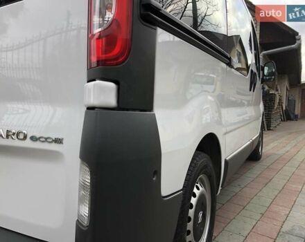Білий Опель Віваро, об'ємом двигуна 2 л та пробігом 264 тис. км за 14600 $, фото 26 на Automoto.ua