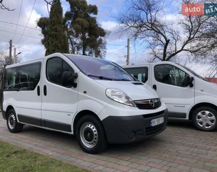 Білий Опель Віваро, об'ємом двигуна 2 л та пробігом 264 тис. км за 14600 $, фото 7 на Automoto.ua