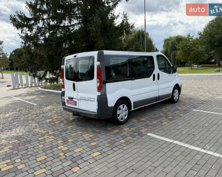 Білий Опель Віваро, об'ємом двигуна 2 л та пробігом 176 тис. км за 11500 $, фото 11 на Automoto.ua