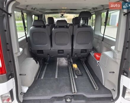 Белый Опель Виваро, объемом двигателя 2 л и пробегом 209 тыс. км за 15300 $, фото 12 на Automoto.ua