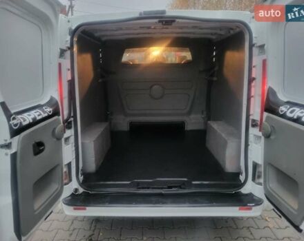 Белый Опель Виваро, объемом двигателя 2 л и пробегом 265 тыс. км за 13300 $, фото 91 на Automoto.ua