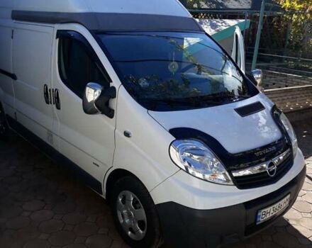 Белый Опель Виваро, объемом двигателя 2 л и пробегом 150 тыс. км за 12450 $, фото 4 на Automoto.ua