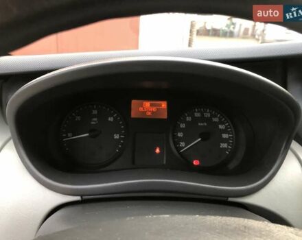 Білий Опель Віваро, об'ємом двигуна 2 л та пробігом 264 тис. км за 14600 $, фото 44 на Automoto.ua