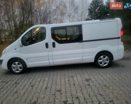 Белый Опель Виваро, объемом двигателя 2 л и пробегом 265 тыс. км за 13300 $, фото 38 на Automoto.ua