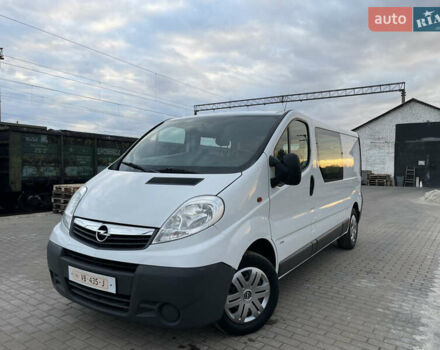 Білий Опель Віваро, об'ємом двигуна 2 л та пробігом 259 тис. км за 14899 $, фото 19 на Automoto.ua
