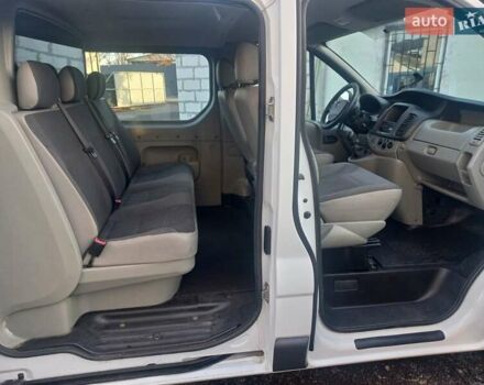 Белый Опель Виваро, объемом двигателя 2 л и пробегом 270 тыс. км за 12800 $, фото 6 на Automoto.ua