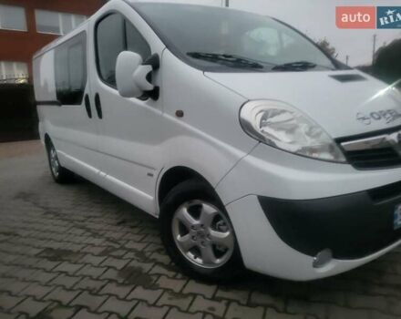 Белый Опель Виваро, объемом двигателя 2 л и пробегом 265 тыс. км за 13300 $, фото 11 на Automoto.ua