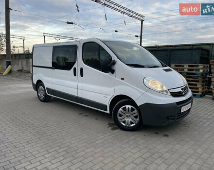 Білий Опель Віваро, об'ємом двигуна 2 л та пробігом 259 тис. км за 14899 $, фото 10 на Automoto.ua