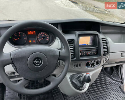 Білий Опель Віваро, об'ємом двигуна 2 л та пробігом 259 тис. км за 14899 $, фото 45 на Automoto.ua