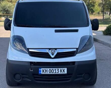 Білий Опель Віваро, об'ємом двигуна 2 л та пробігом 243 тис. км за 9700 $, фото 17 на Automoto.ua