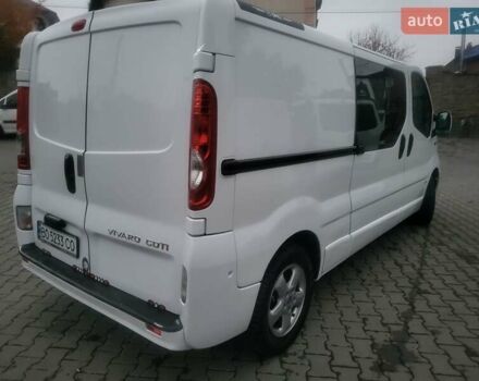 Белый Опель Виваро, объемом двигателя 2 л и пробегом 265 тыс. км за 13300 $, фото 7 на Automoto.ua