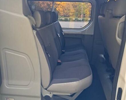 Белый Опель Виваро, объемом двигателя 2 л и пробегом 280 тыс. км за 12900 $, фото 2 на Automoto.ua