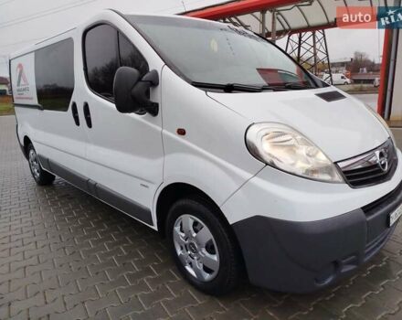Белый Опель Виваро, объемом двигателя 2 л и пробегом 290 тыс. км за 13200 $, фото 8 на Automoto.ua