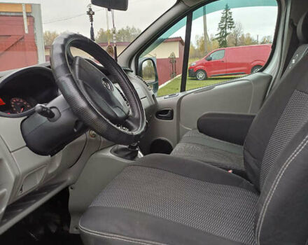 Опель Виваро 2013 в Ровно на Automoto.ua Белый Опель Виваро, объемом двигателя 2 л и пробегом 251 тыс. км за 14500 $, фото 6 на Automoto.ua