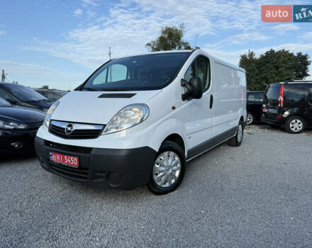 Белый Опель Виваро, объемом двигателя 2 л и пробегом 119 тыс. км за 14300 $, фото 50 на Automoto.ua
