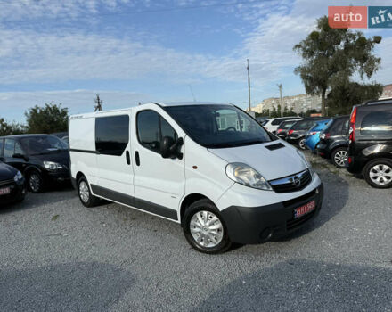 Белый Опель Виваро, объемом двигателя 2 л и пробегом 119 тыс. км за 14300 $, фото 29 на Automoto.ua