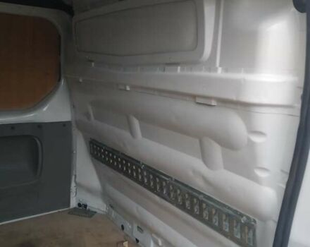 Білий Опель Віваро, об'ємом двигуна 2 л та пробігом 280 тис. км за 9800 $, фото 7 на Automoto.ua