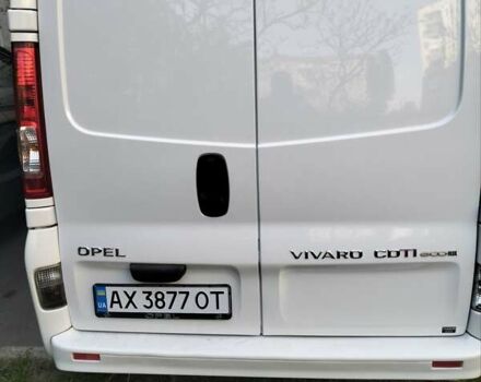Белый Опель Виваро, объемом двигателя 2 л и пробегом 200 тыс. км за 15200 $, фото 16 на Automoto.ua