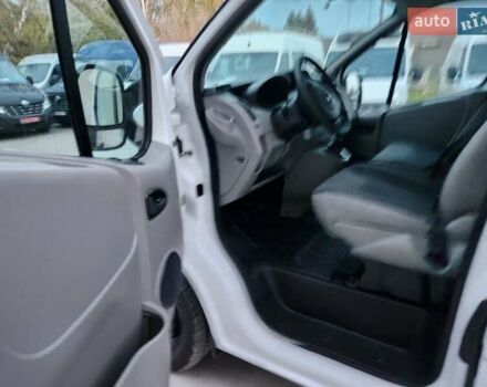 Опель Виваро 2013 в Дубно на Automoto.ua Белый Опель Виваро, объемом двигателя 2 л и пробегом 209 тыс. км за 13900 $, фото 20 на Automoto.ua