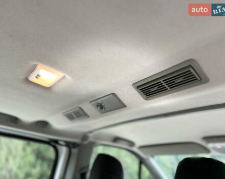Белый Опель Виваро, объемом двигателя 2 л и пробегом 244 тыс. км за 13000 $, фото 42 на Automoto.ua