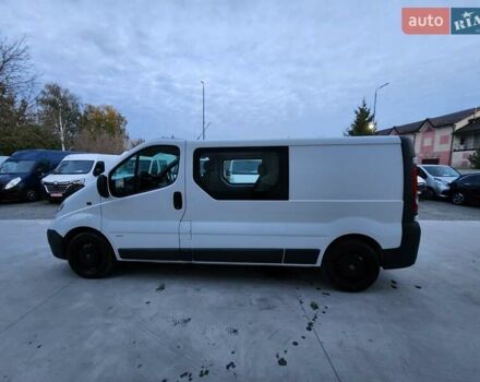 Опель Виваро 2013 в Дубно на Automoto.ua Белый Опель Виваро, объемом двигателя 2 л и пробегом 209 тыс. км за 13900 $, фото 1 на Automoto.ua