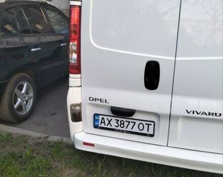 Белый Опель Виваро, объемом двигателя 2 л и пробегом 200 тыс. км за 15200 $, фото 14 на Automoto.ua
