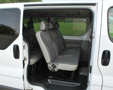 Белый Опель Виваро, объемом двигателя 2 л и пробегом 205 тыс. км за 8100 $, фото 20 на Automoto.ua