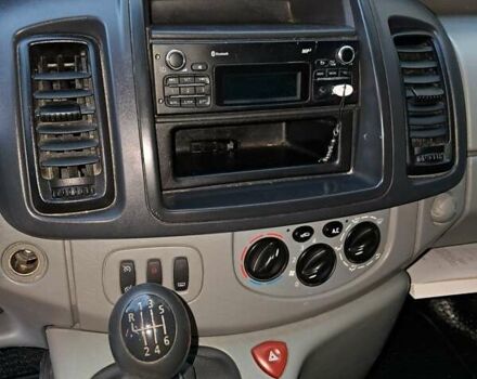 Белый Опель Виваро, объемом двигателя 2 л и пробегом 280 тыс. км за 12900 $, фото 15 на Automoto.ua