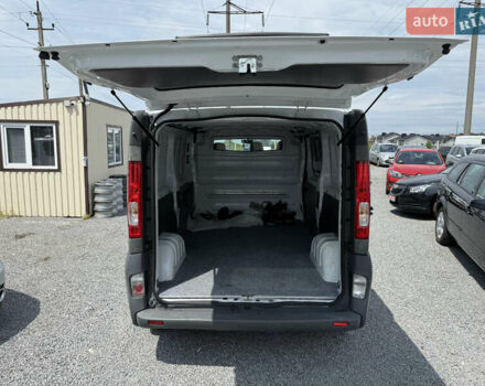 Белый Опель Виваро, объемом двигателя 2 л и пробегом 119 тыс. км за 12999 $, фото 11 на Automoto.ua